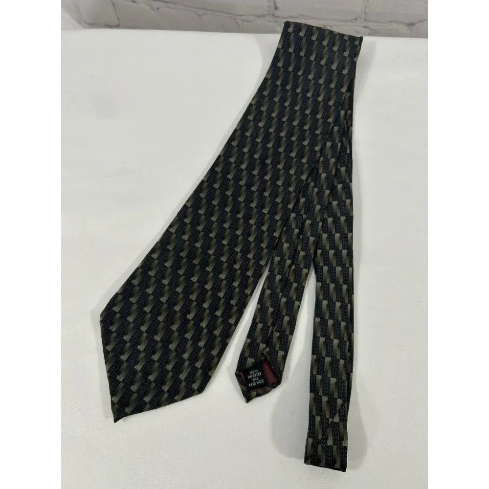 VTG Louis Roth Green Grey Geometric 100% Silk Handmade Men’s Neck Tie 56 x 3.75
